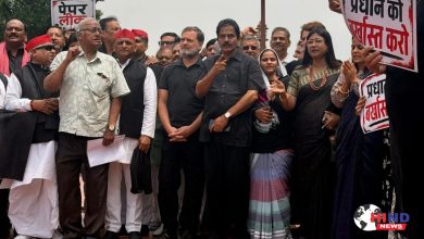 Photo of Opposition Protest : काले कपड़ों में संसद पहुंचे विपक्षी सांसद, छात्र मुद्दों पर सरकार के खिलाफ जोरदार प्रदर्शन