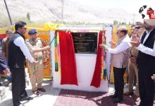 Photo of Ladakh Bridges : लद्दाख में दो नए पुलों से सीमा सुरक्षा मजबूत, 70 किलोमीटर सफर घटकर 500 मीटर होगा