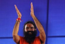 Photo of खुश रहने से ये बीमारियां होती हैं दूर, स्वामी रामदेव से जानें खुश रहने के आसान उपाय