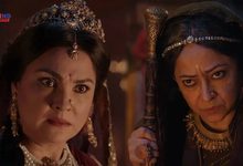 Photo of Ramayana Movie Look : रामायण में कैकयी और मंथरा का लुक जारी, लारा दत्ता के शाही अंदाज ने खींचा ध्यान