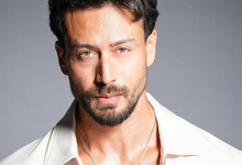 Photo of Tiger Shroff Firing Case: टाइगर श्रॉफ की कार पर फायरिंग, रेहान समेत तीन आरोपी कोटा से गिरफ्तार