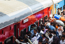 Photo of Chhath Diwali Special Trains 2026: दीपावली-छठ पर रेलवे की बड़ी सौगात, 3 स्पेशल ट्रेनों से यात्रियों को राहत