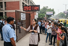 Photo of Education  : एनटीए सुधारों पर संसदीय समिति की सिफारिश, परीक्षा में देरी से पहुंचने वाले छात्रों को मिल सकती है राहत