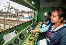 Photo of Indian Railways : रेलवे कर्मचारियों को दिवाली का बड़ा तोहफा, 78 दिन के बोनस को मंजूरी, 11.4 लाख कर्मचारियों को फायदा